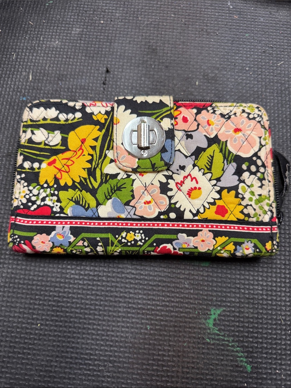 Vera Bradley Poppy Fields Turnlock Wallet